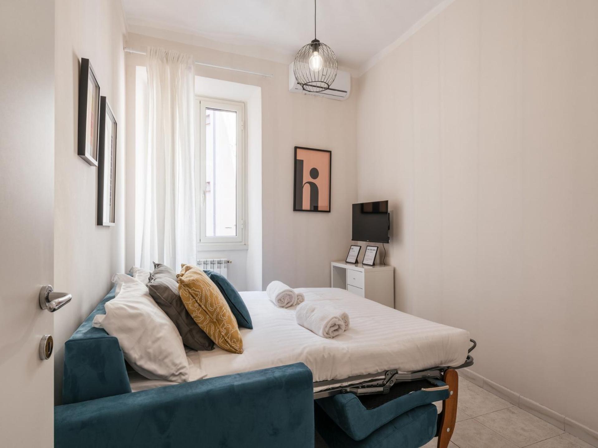 The Best Rent - Spacious One-Bedroom Apartment Near Colosseum Rzym Zewnętrze zdjęcie