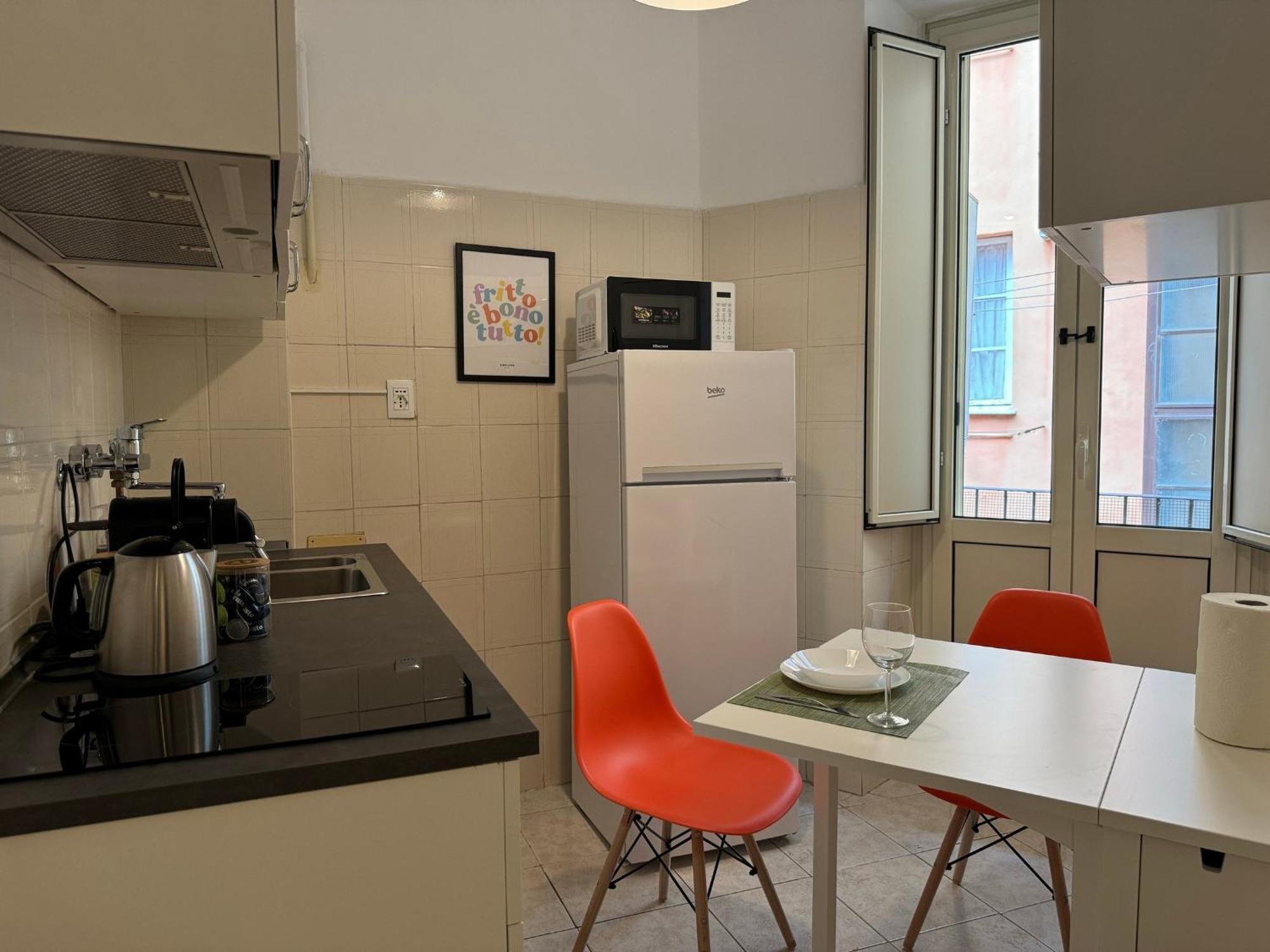The Best Rent - Spacious One-Bedroom Apartment Near Colosseum Rzym Zewnętrze zdjęcie